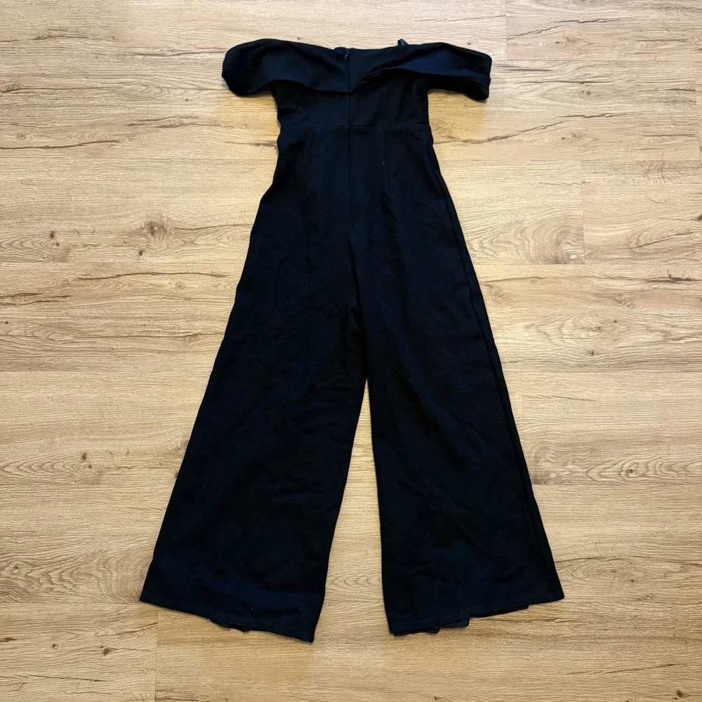 LOVERS & FRIENDS Black Off the Shoulder Jumpsuit ‎ XS